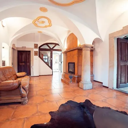 Luxusni Statek S Jedinecnym Wellness *