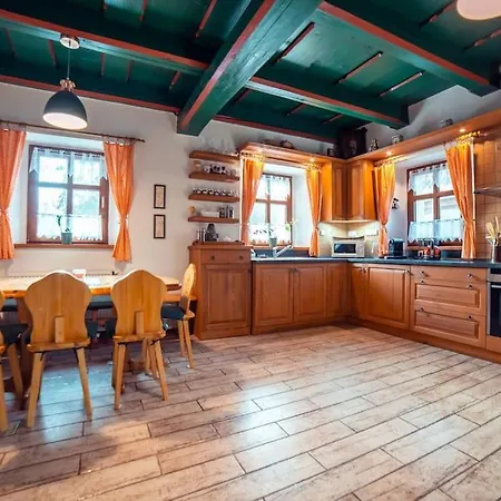Luxusni Statek S Jedinecnym Wellness Otovice (Nachod)