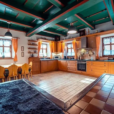 Luxusni Statek S Jedinecnym Wellness * Otovice (Nachod)